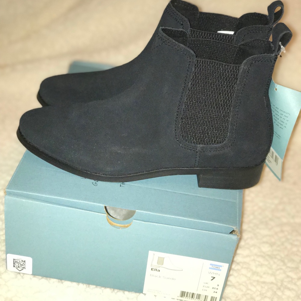 TOMS Ella Black Suede Booties